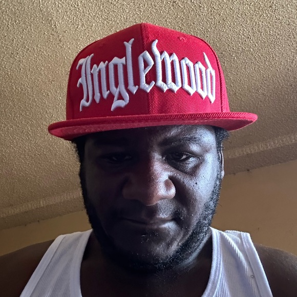 Meet your Posher, Dewayne - Picture 1 of 1